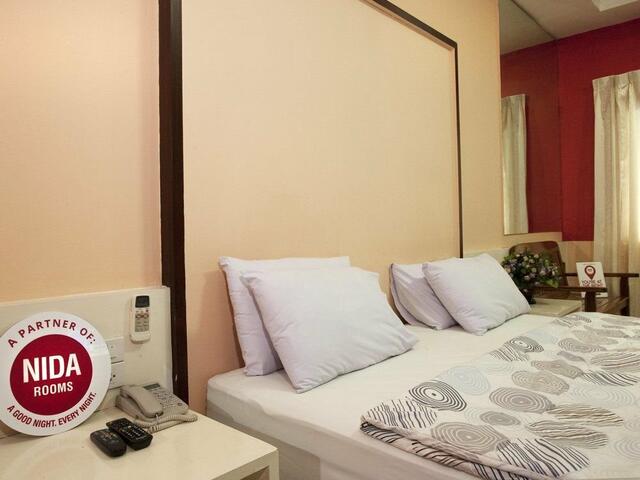 фото отеля Nida Rooms Bangrak 12 Bossa at Le Platinum Residency изображение №1