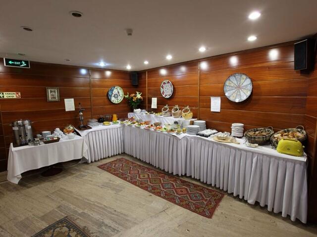 фотографии отеля Отель Esin Demirezen изображение №3