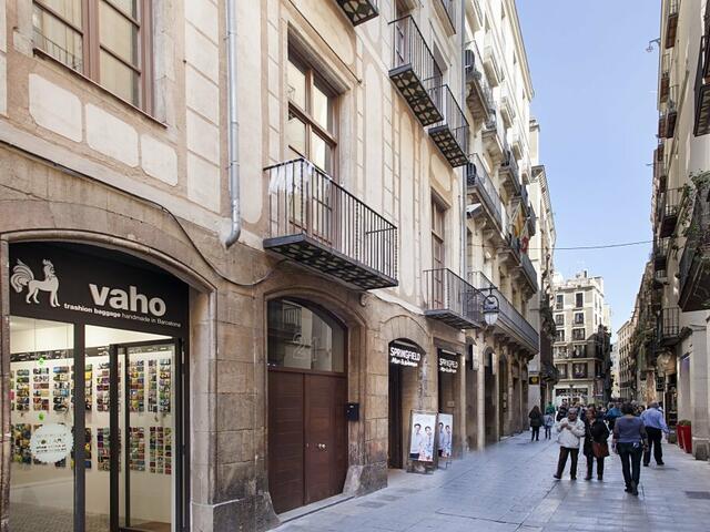 фото отеля Апартаменты Loft Barcelona Cathedral изображение №1