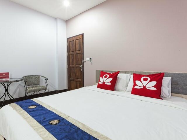 фото отеля Отель ZEN Rooms Naka Phuket изображение №1