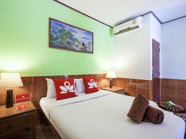 фотографии Отель ZEN Rooms Chaloemprakiat Patong изображение №16