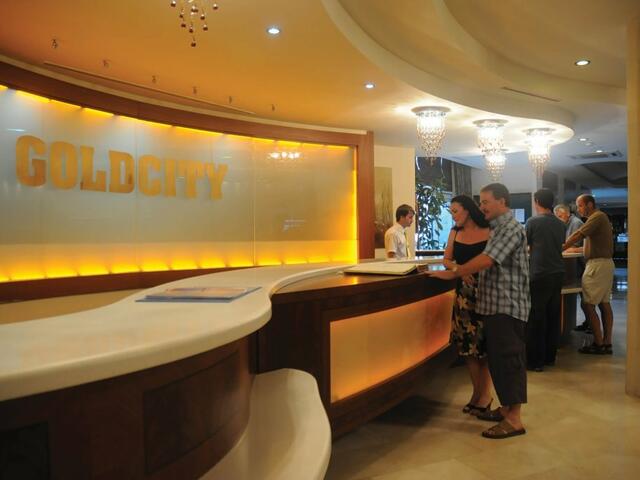 фото отеля Апартаменты Goldcity 5-stars 1+1 W изображение №9