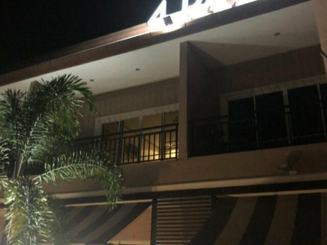 фото Отель 4 Palms Resort изображение №2