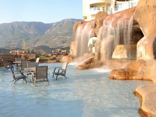 фото Вилла GoldCity SM Villa with Private Pool изображение №2