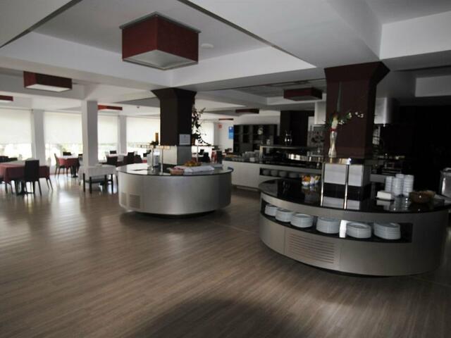 фото отеля Evenia President Hotel изображение №5