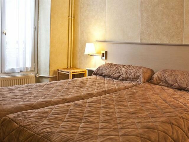 фото отеля Hotel de Paris Montmartre изображение №17