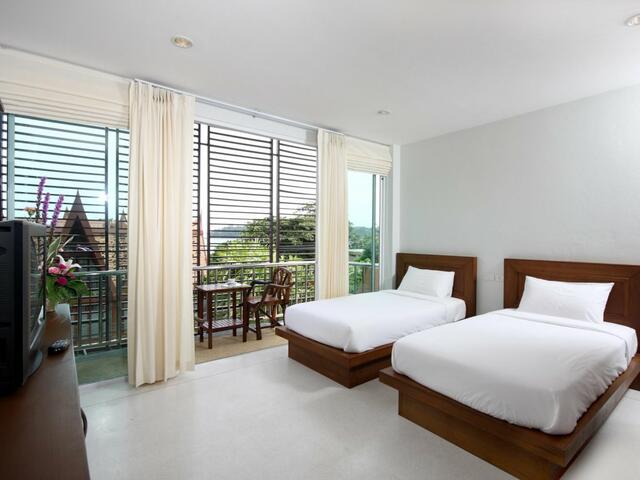 фотографии отеля Kata Hiview Resort изображение №15