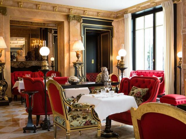 фотографии отеля La Reserve Paris Hotel & Spa изображение №7