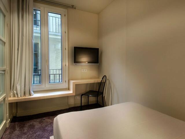 фото отеля Hotel B Paris Boulogne изображение №13