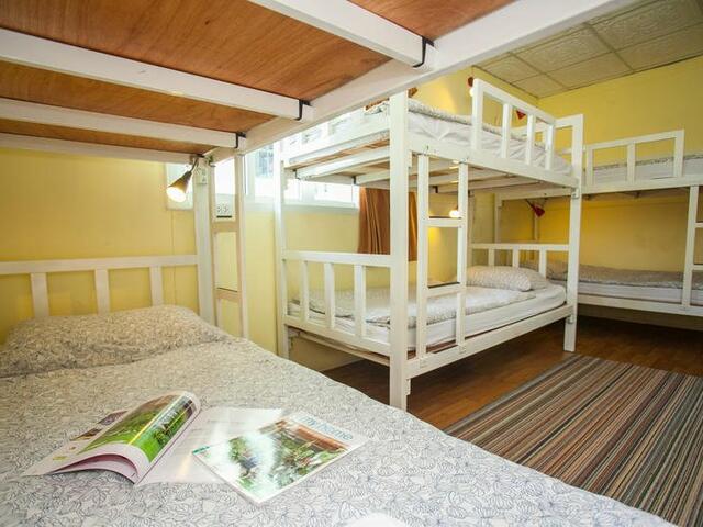 фотографии отеля Laksameenarai Guesthouse - Hostel изображение №19