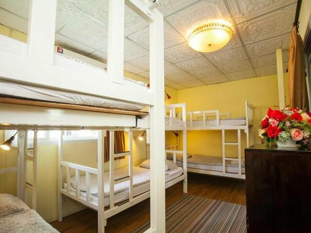 фото Laksameenarai Guesthouse - Hostel изображение №18