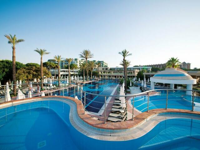 фото Limak Atlantis De Luxe Hotel & Resort). изображение №2