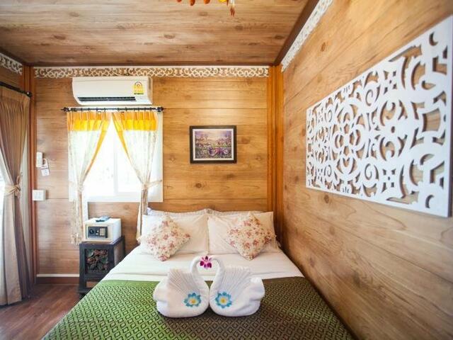 фото отеля Laksameenarai Guesthouse - Hostel изображение №21
