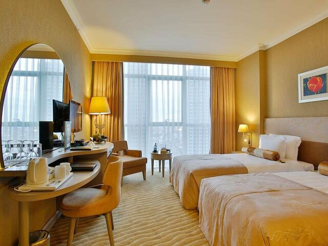 фото Silence Istanbul Hotel&Convention Center Gold изображение №18