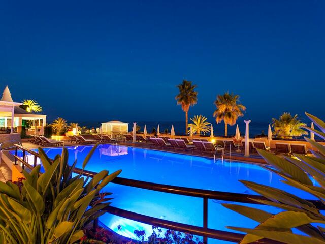 фото Hotel Fuerte Marbella изображение №2