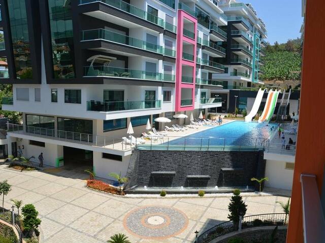 фото Luxury Apt in Konak Sea Side with a Sea front view and a private beach изображение №2