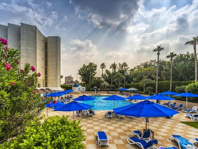 фотографии Beach Hotel by Bin Majid Hotels & Resorts изображение №12