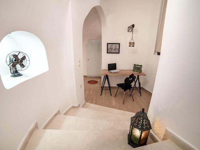 фото отеля Suite Home Santorini изображение №21