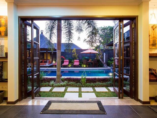 фотографии Villa Saffron Seminyak Bali изображение №4