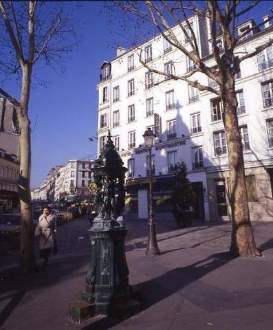 фото отеля Regyns Montmartre изображение №1