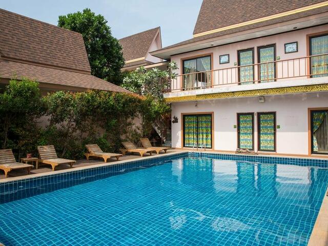 фото отеля PloyKhumThong Boutique Resort изображение №21