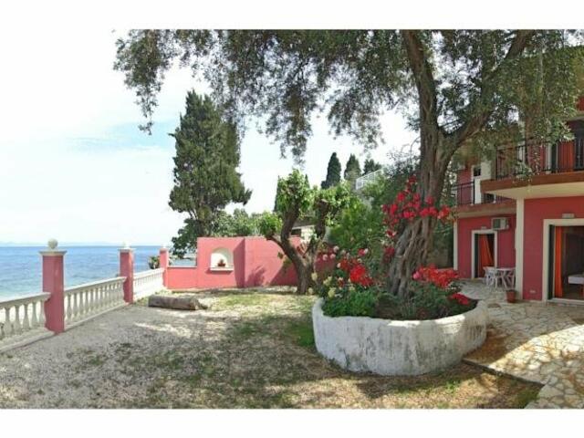 фото отеля Apartments Corfu Sun Sea Side изображение №5