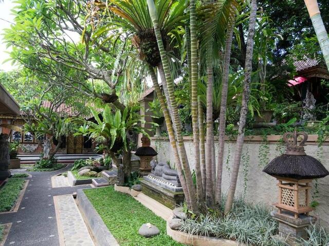фотографии отеля Nuaja Balinese Guest House изображение №3