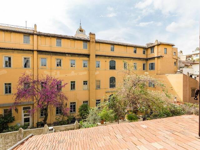 фото Rome as you feel - Luxury Cappellari Apartment изображение №2