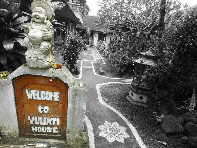 фото Yuliati House изображение №2