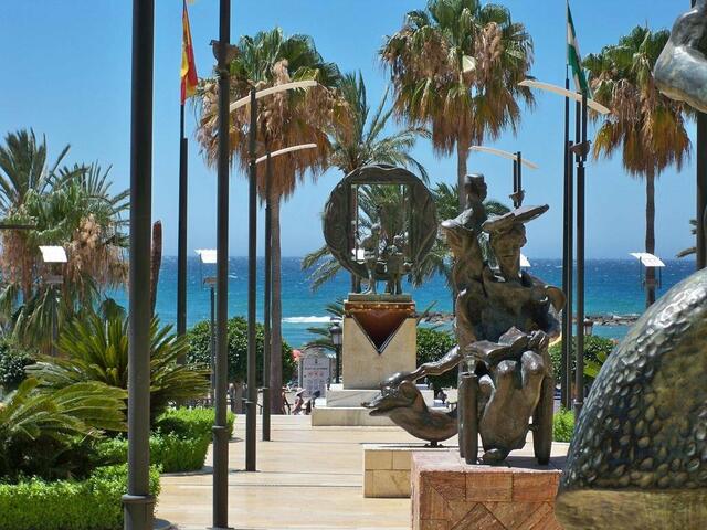 фото Hotel El Faro Marbella изображение №6