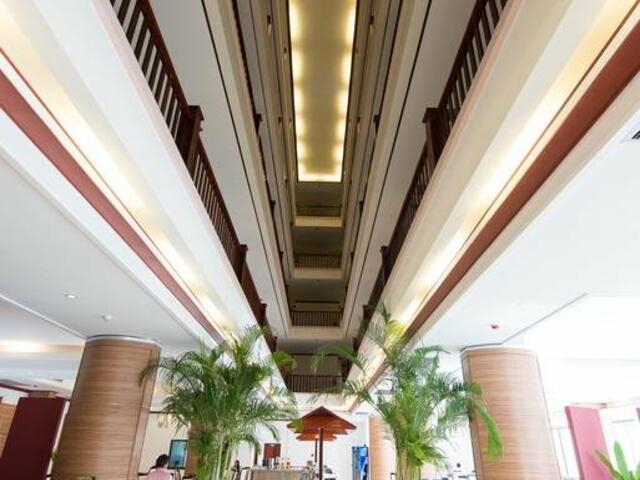 фото отеля S.T. Hotel (Shuntai Hotel) изображение №9