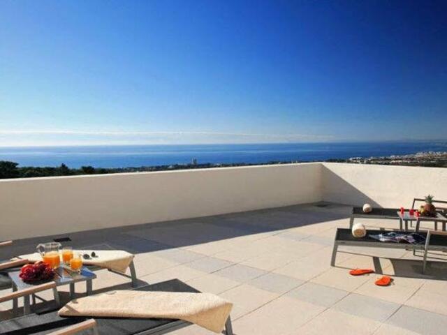 фото Marbella Luxury Penthouse изображение №22