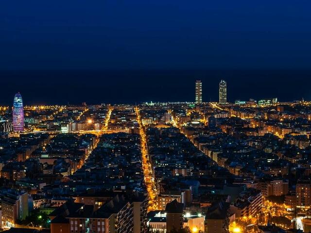 фотографии отеля Lets Holidays Apartment Sea Views in Barcelona изображение №3