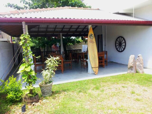 фото Ceylon Surf Guest and Restaurant изображение №2