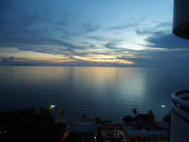 фото отеля Lumpini Beach Jomtien изображение №5