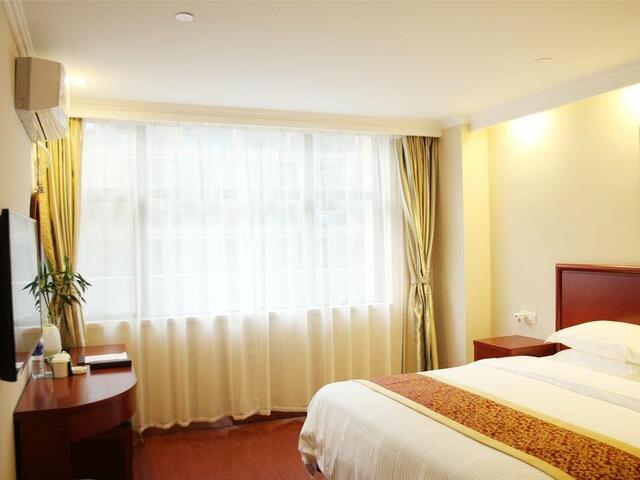фото отеля GreenTree Inn HaiKou Longhua District JinNiu Road Hotel изображение №21
