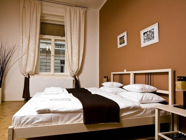 фотографии Budapest Rooms Bed and Breakfast изображение №8