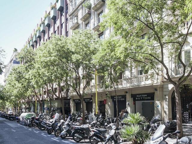 фото Barcelona 226 Center Exclusive Apartments изображение №2