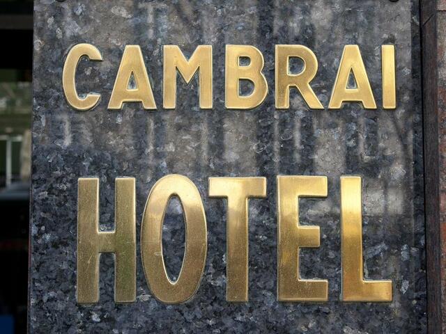 фотографии Hotel Cambrai изображение №4