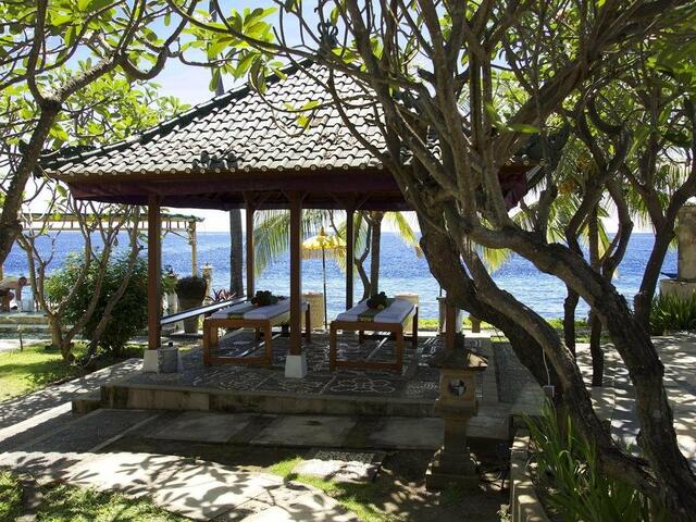 фото отеля Poinciana Resort Bali изображение №9