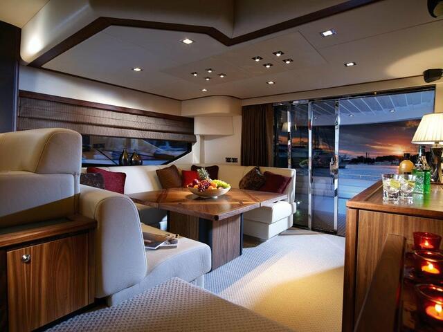 фото отеля Maikhao Dream Luxury Yacht изображение №25