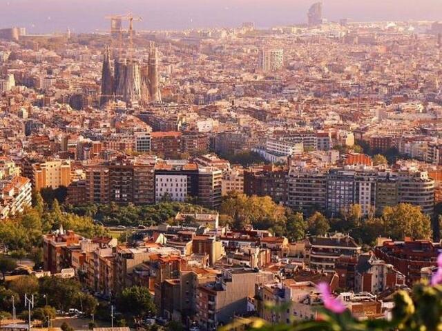 фото Quiet apartment! Sagrada Familia! изображение №2