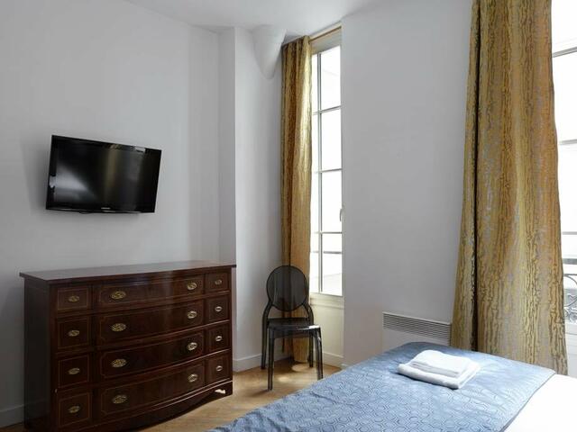 фото отеля Apartments du Marais изображение №9