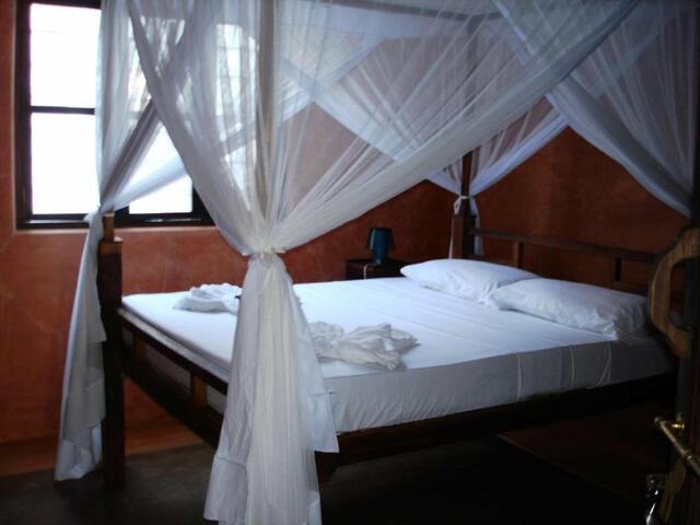 фото отеля Mwendawima Beach Villa изображение №1