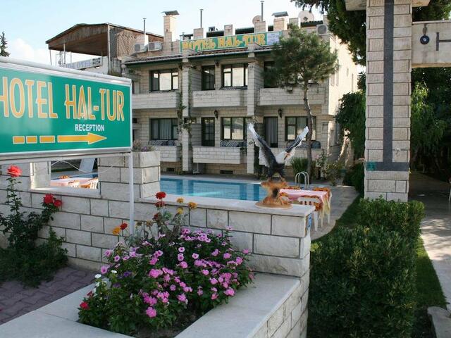 фото отеля Hal-Tur Hotel изображение №9