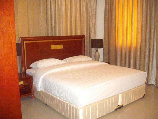 фото Abu Dhabi Plaza Hotel Apartments изображение №26