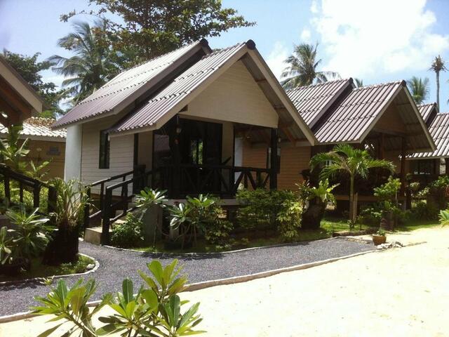 фотографии отеля Lanta Fa Rung Beach Resort изображение №23