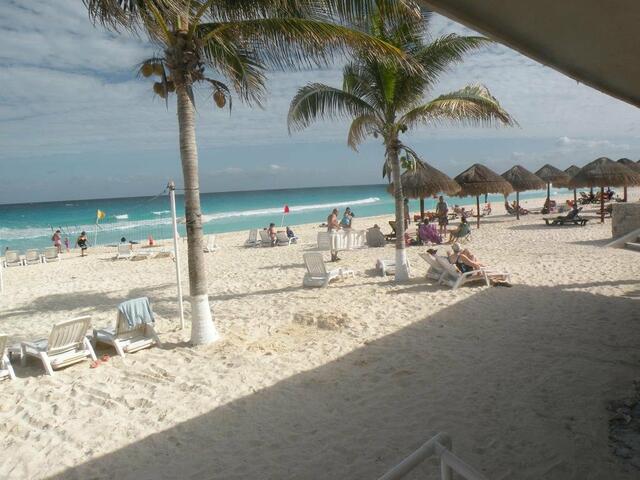 фото Cancun Beach Rentals изображение №2