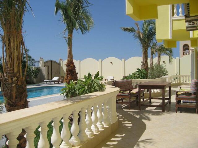 фото Villa Shahrazad Hurghada изображение №14