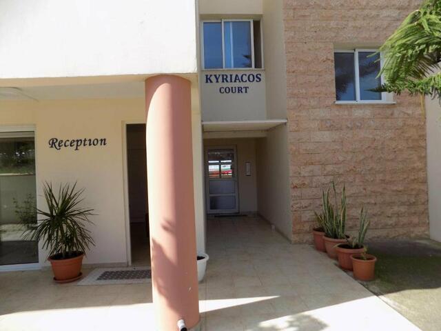 фото отеля Kyriakos Court изображение №1